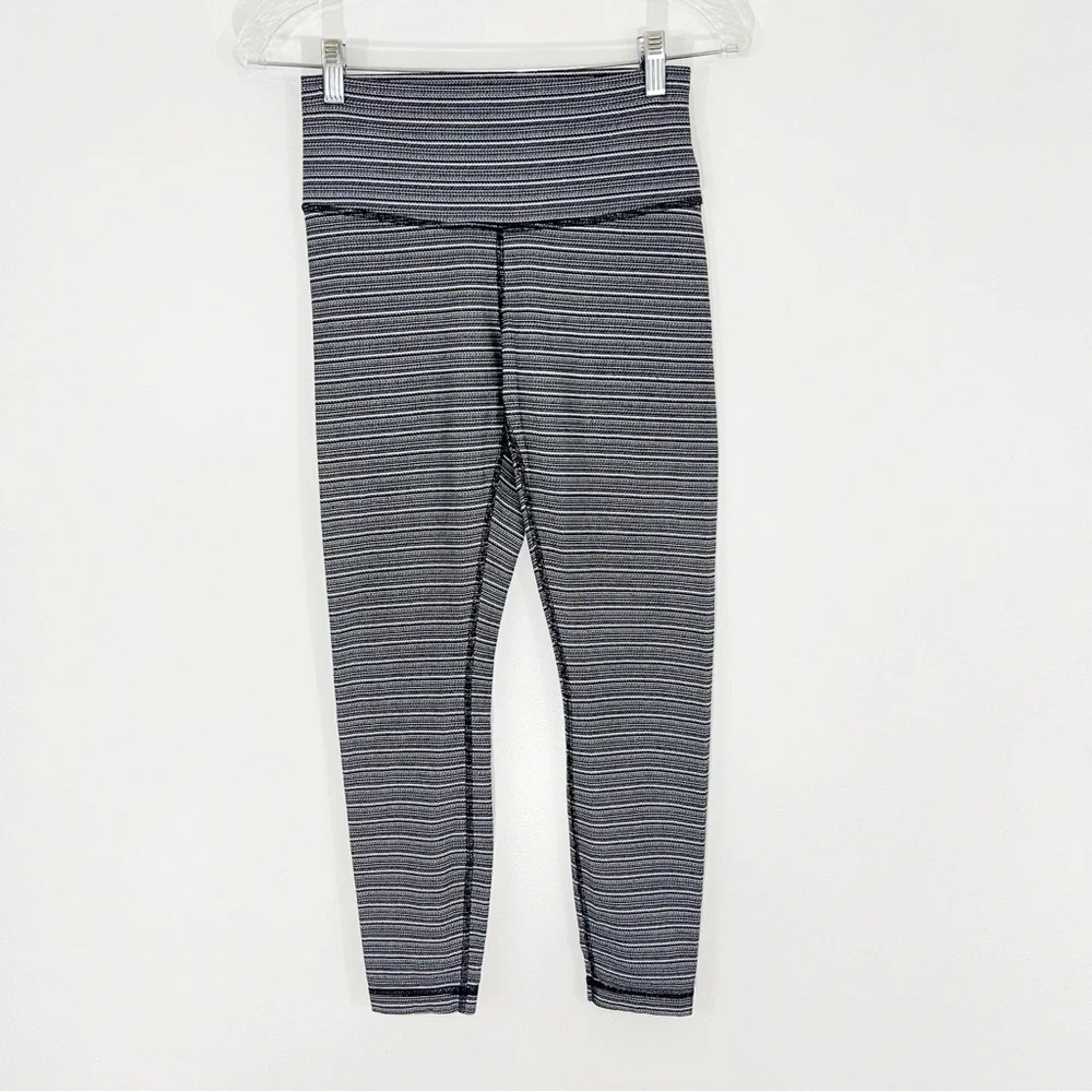 Lululemon High Times Pant Textured Stripe Black Deep Coal Size 6 - Picture 2 of 8